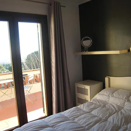 Maison D'angle Accueillante Avec Piscine Privee A Casa vacanze *